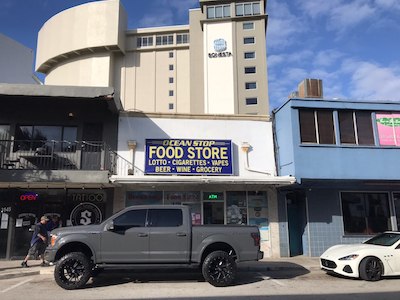 Getcoins - Bitcoin ATM - Inside of Ocean Stop Food Store in Fort Lauderdale, Florida