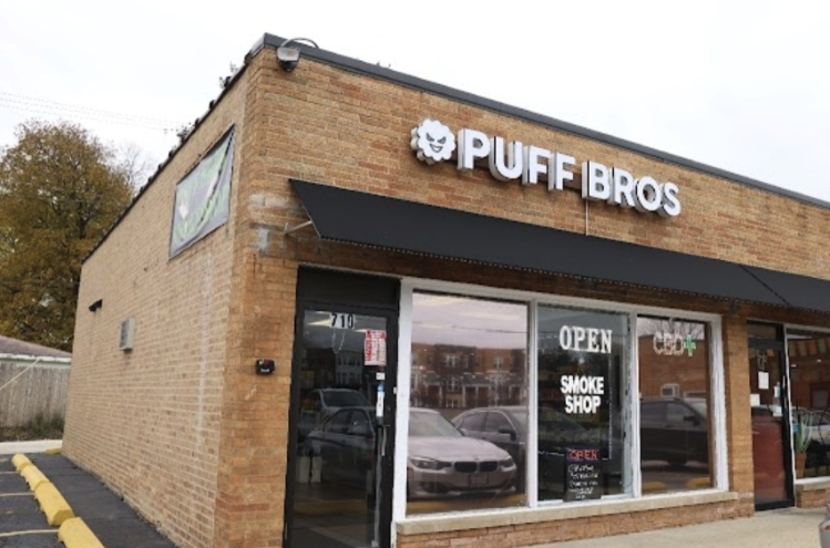 Getcoins - Bitcoin ATM - Inside of Puff Bros Smokeshop in Mt Prospect, Illinois