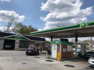 Getcoins - Bitcoin ATM - Inside of BP in Pikesville, Maryland