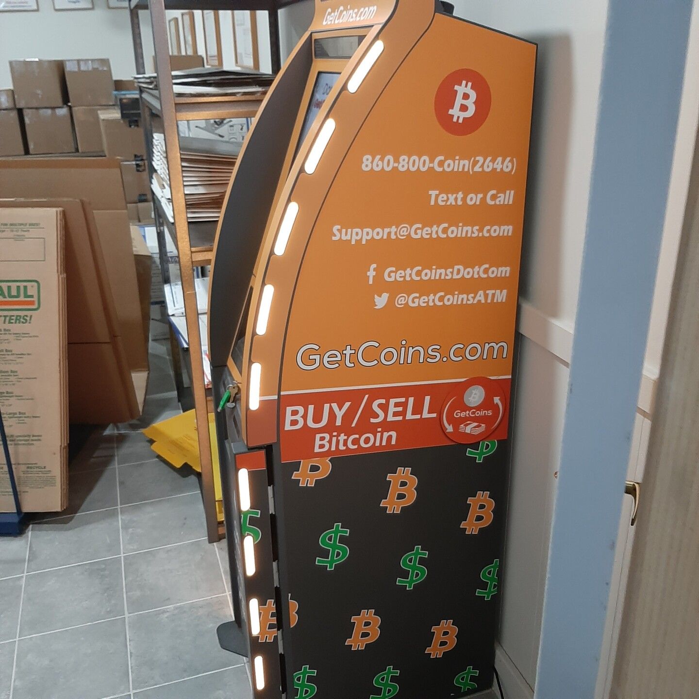 Getcoins - Bitcoin ATM - Inside of Mail Depot in Omaha, Nebraska