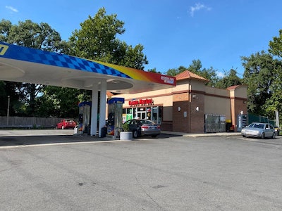 Getcoins - Bitcoin ATM - Inside of Sunoco in Hyattsville, Maryland