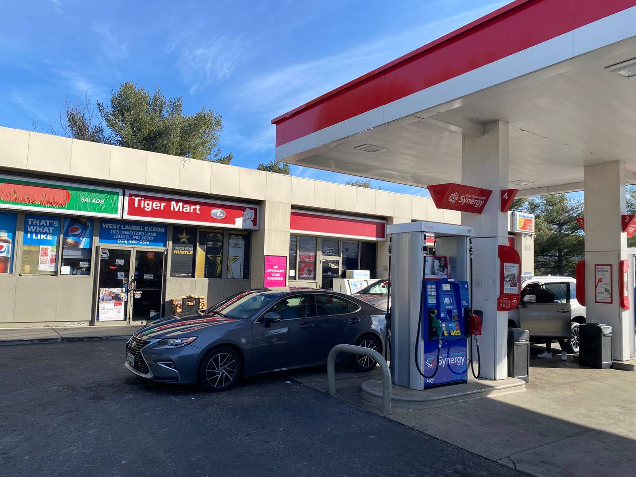 Getcoins - Bitcoin ATM - Inside of Exxon in Laurel, Maryland