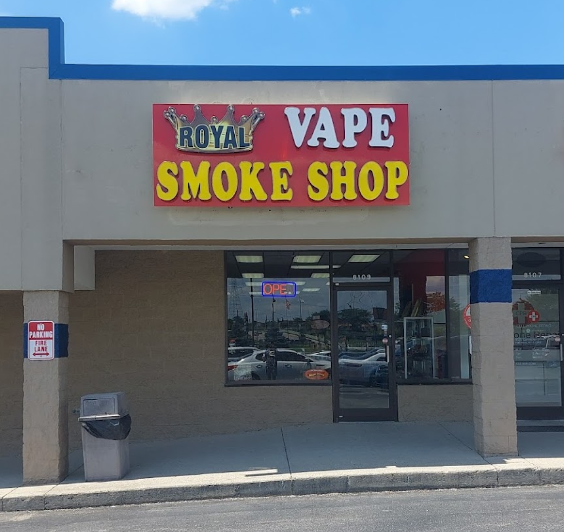 Getcoins - Bitcoin ATM - Inside of Royal Vape Smoke Shop in Florence, Kentucky