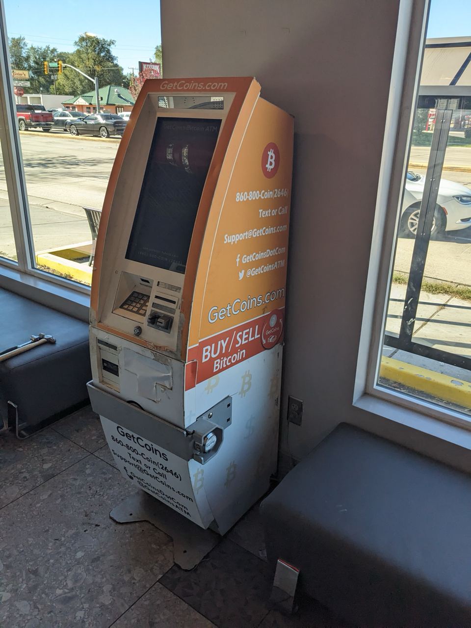 Getcoins - Bitcoin ATM - Inside of O-Town Coin Laundry in Ogden, Utah