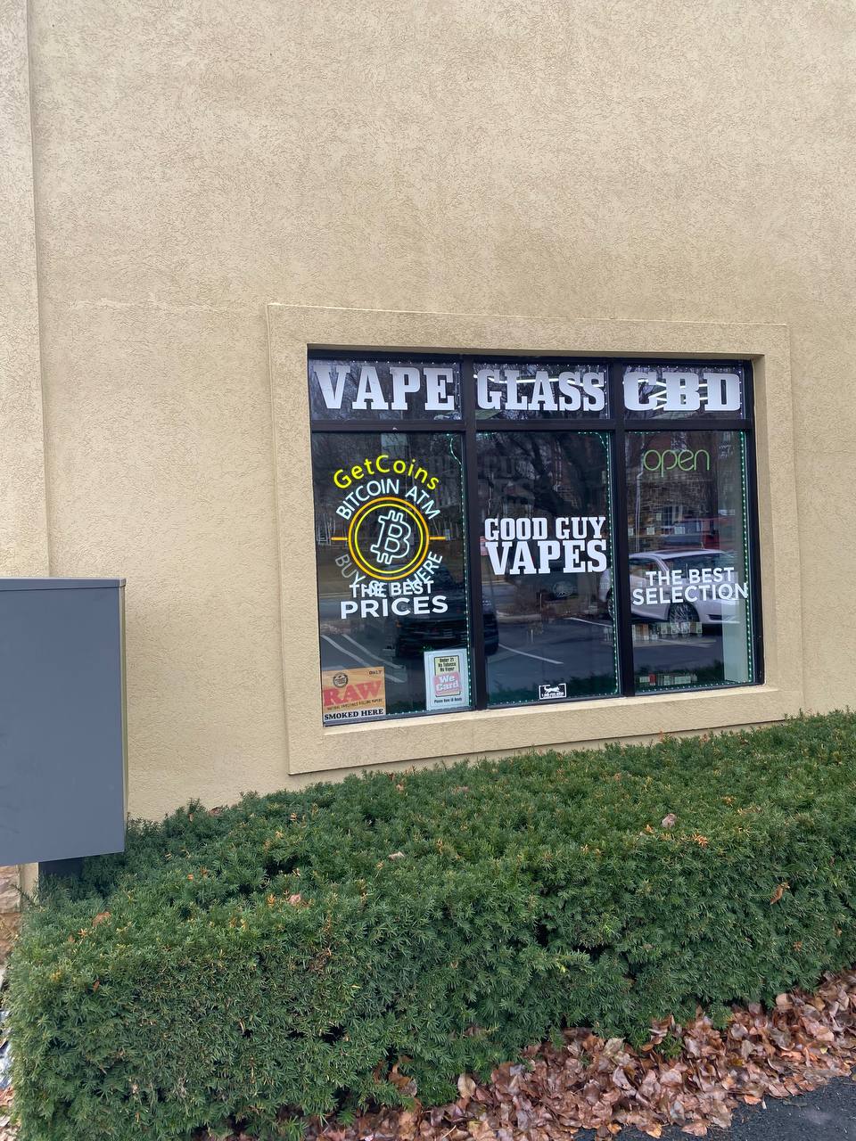 Getcoins - Bitcoin ATM - Inside of Best Vapes in Bethlehem, Pennsylvania