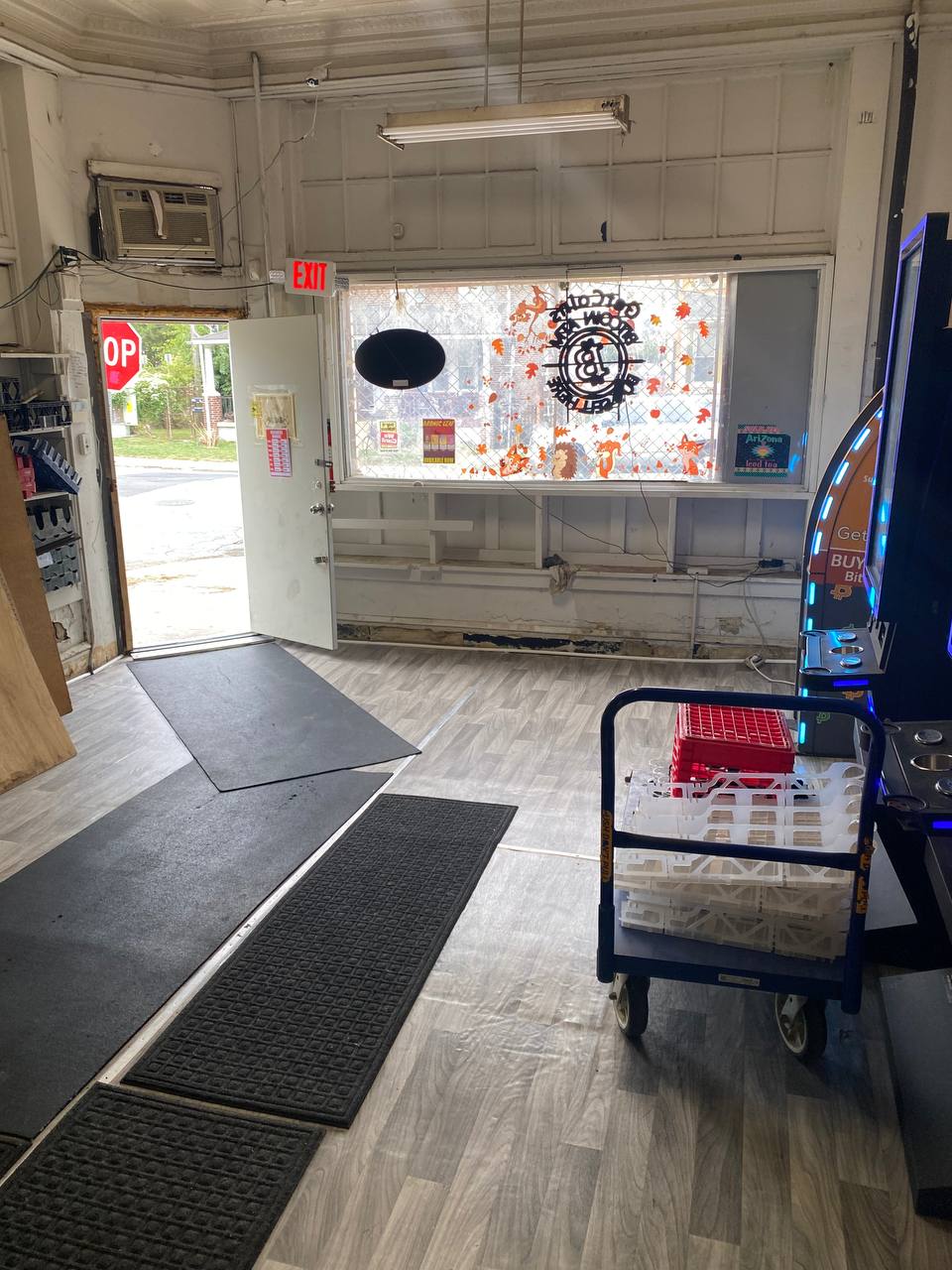 Getcoins - Bitcoin ATM - Inside of Vipins Corner Convenience Store in Coatesville, Pennsylvania