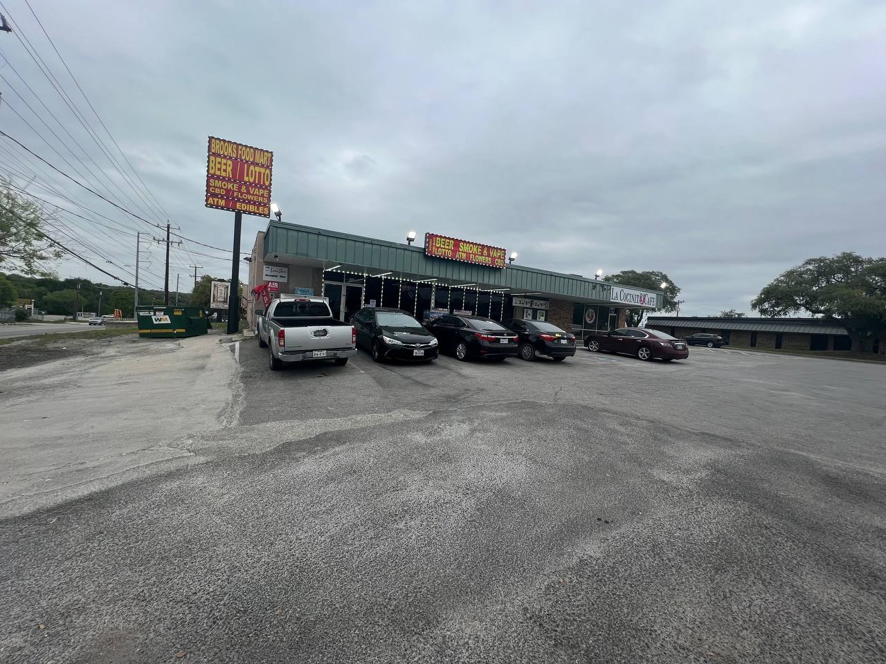 Getcoins - Bitcoin ATM - Inside of Brooks Food Mart in San Antonio, Texas