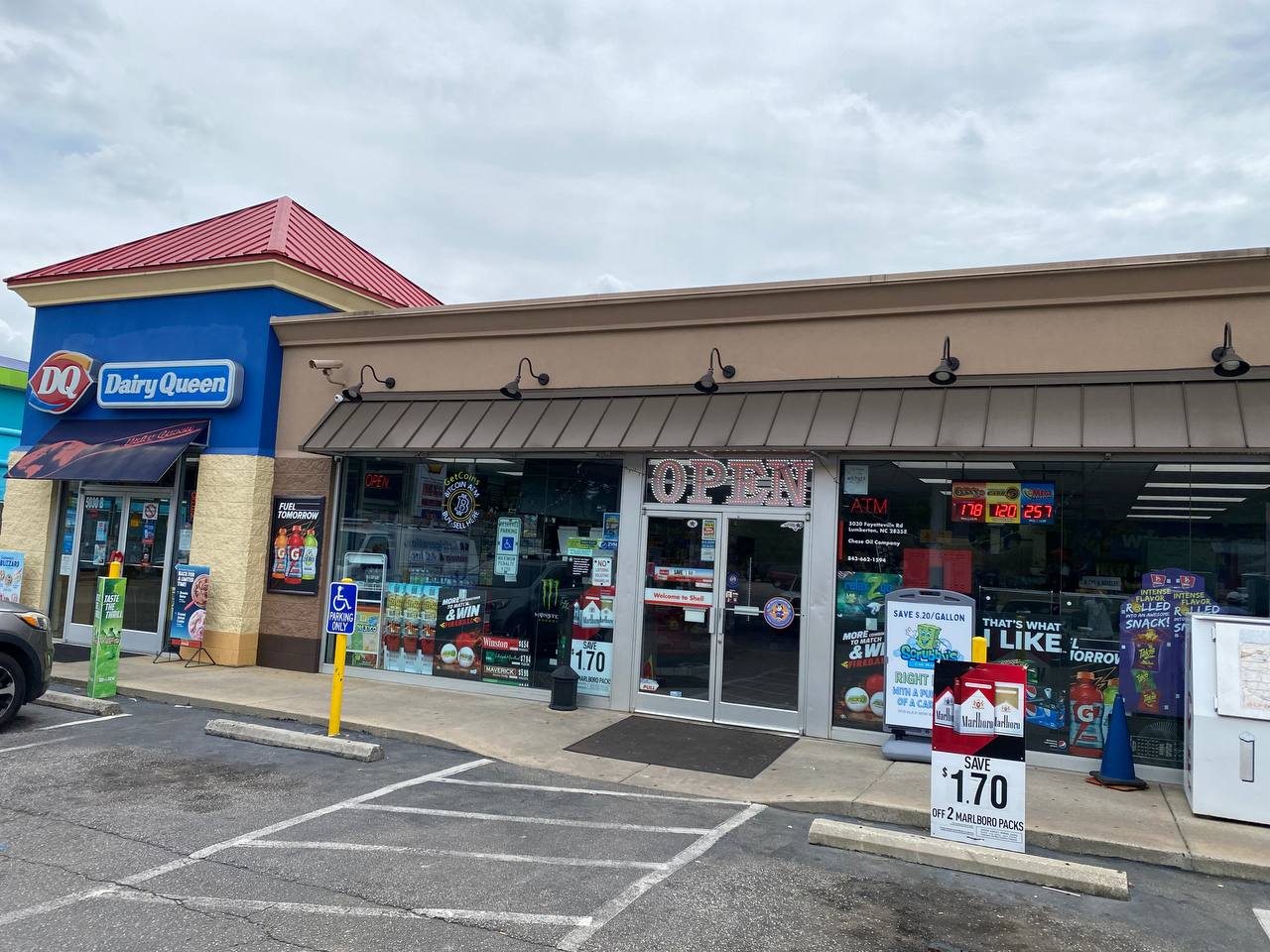 Getcoins - Bitcoin ATM - Inside of Shell in Lumberton, North Carolina