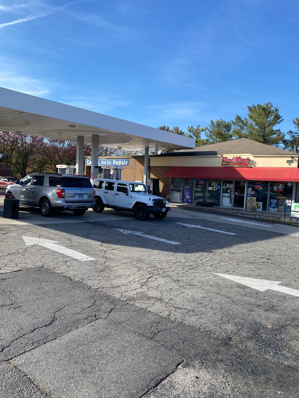 Getcoins - Bitcoin ATM - Inside of Food Mart in Woodbridge, Virginia