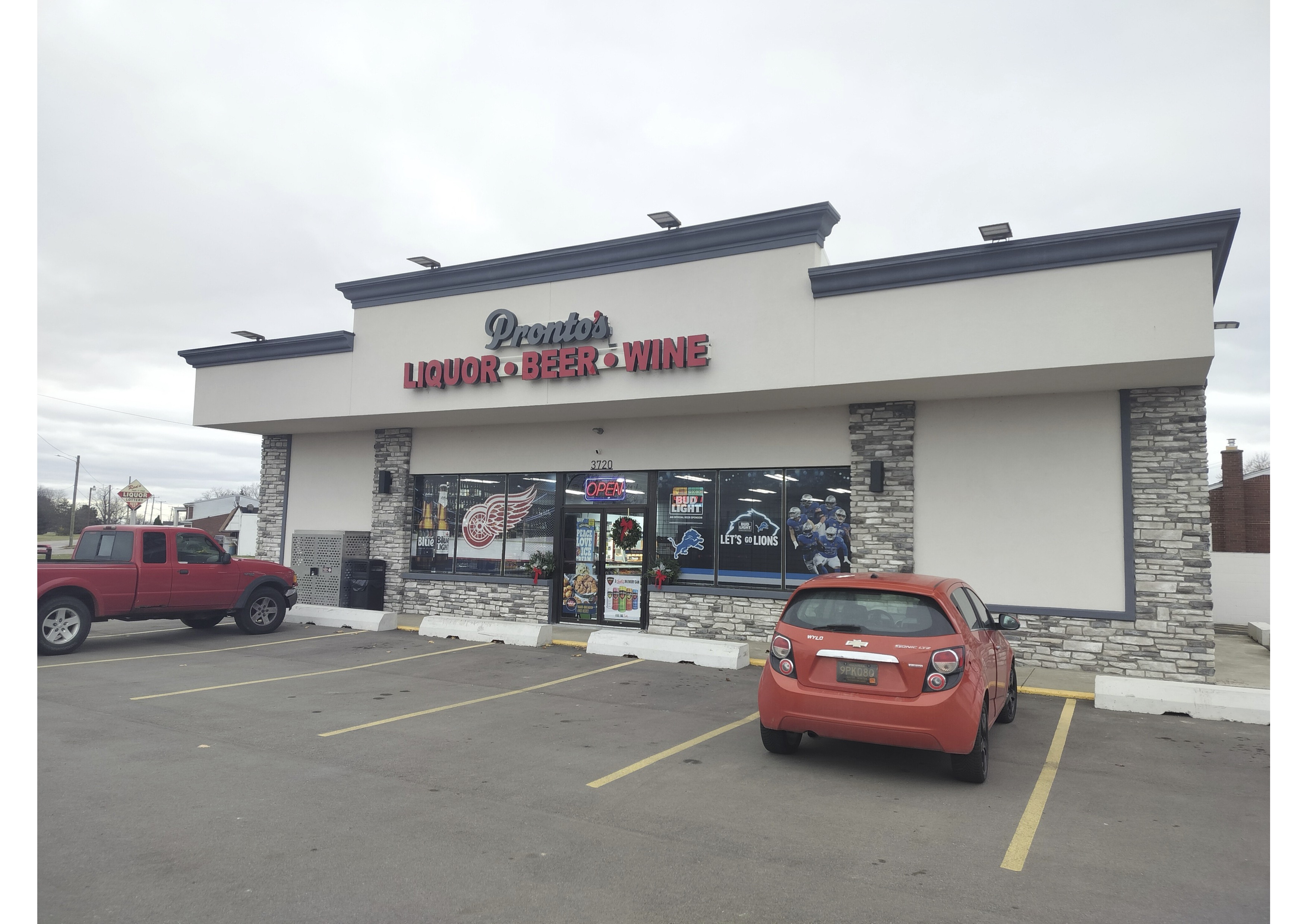 Getcoins - Bitcoin ATM - Inside of Krispy Krunchy Chicken in Trenton, Michigan