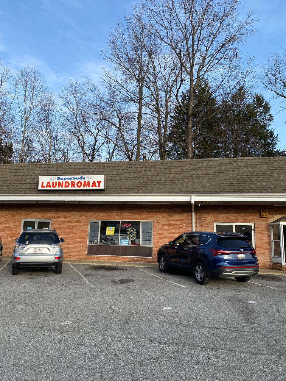 Getcoins - Bitcoin ATM - Inside of Super Suds Laundromat in La Plata, Maryland