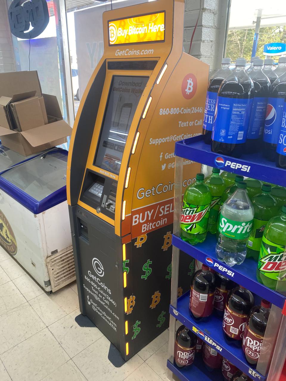 Getcoins - Bitcoin ATM - Inside of Junior Food Store in Villa Rica, Georgia